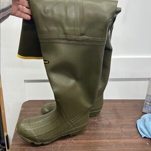 Lacrosse Marsh 32” OD Green Waders Size 7